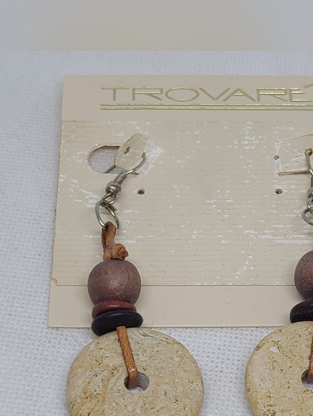Trovaré Dangling Earrings